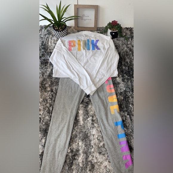 Victoria’s Secret PINK leggings and long sleeve tee shirt matching set - Picture 2 of 5